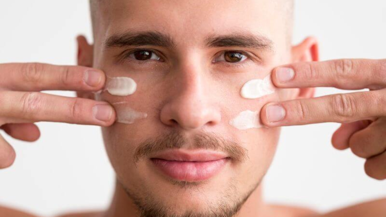 How to Protect Your Skin from Environmental Damage